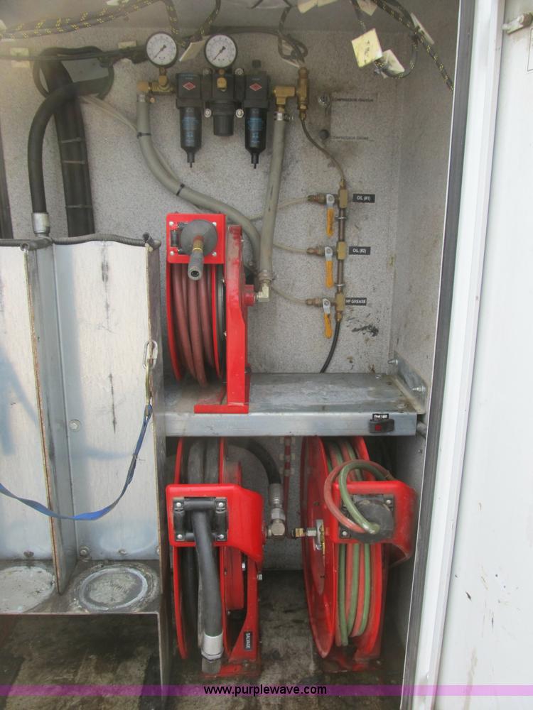 image for item B2908 2007 Ford F550 XL Super Duty service truck