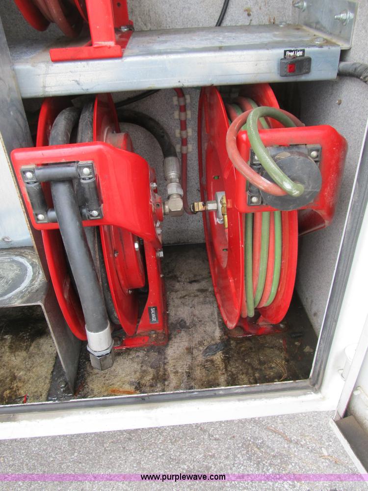 image for item B2908 2007 Ford F550 XL Super Duty service truck