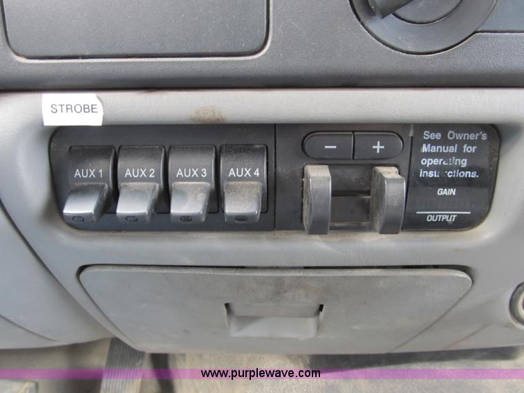 image for item B2908 2007 Ford F550 XL Super Duty service truck