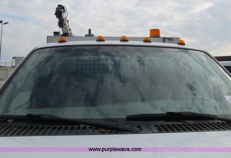 image for item B2908 2007 Ford F550 XL Super Duty service truck