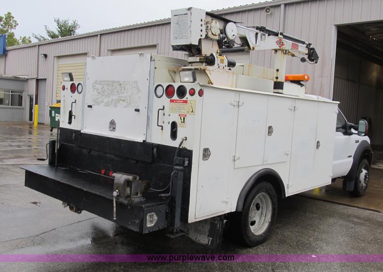 image for item B2909 2007 Ford F550 XL Super Duty service truck