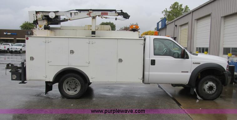 image for item B2909 2007 Ford F550 XL Super Duty service truck