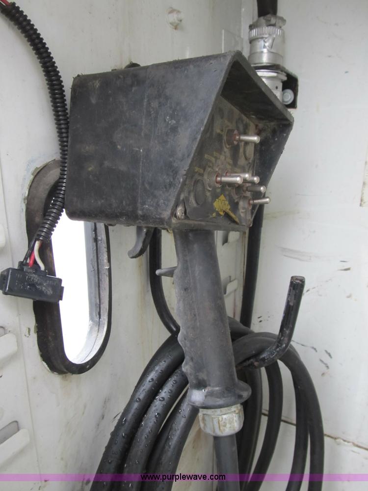 image for item B2909 2007 Ford F550 XL Super Duty service truck