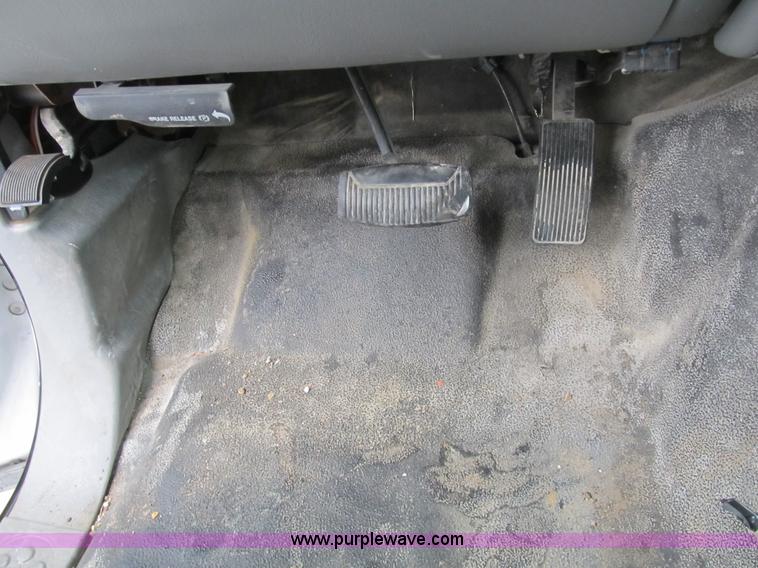 image for item B2909 2007 Ford F550 XL Super Duty service truck