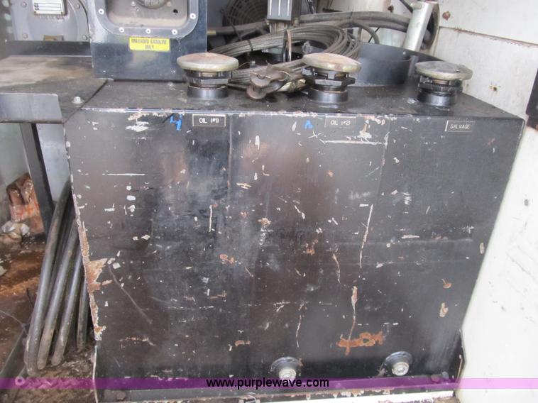 image for item B2910 2006 Ford F550 XL Super Duty service truck