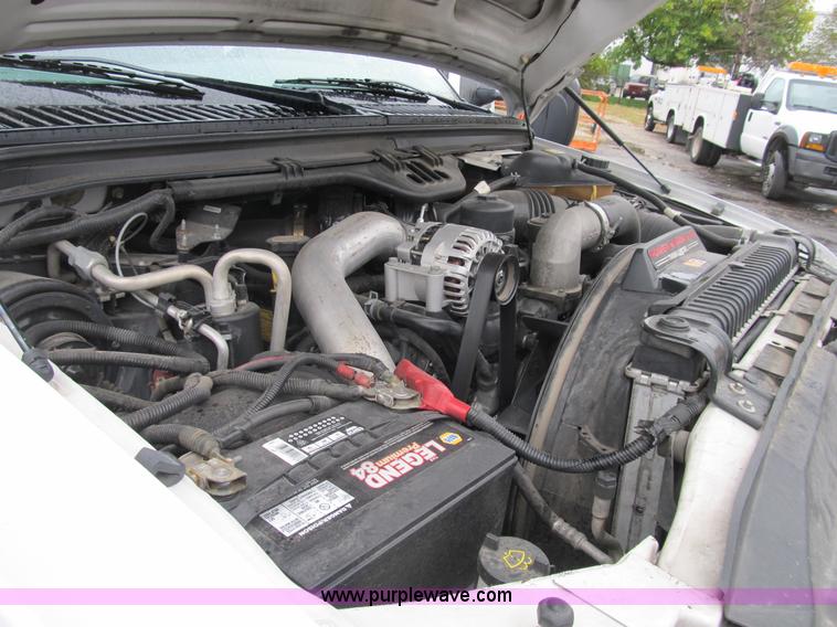 image for item B2910 2006 Ford F550 XL Super Duty service truck