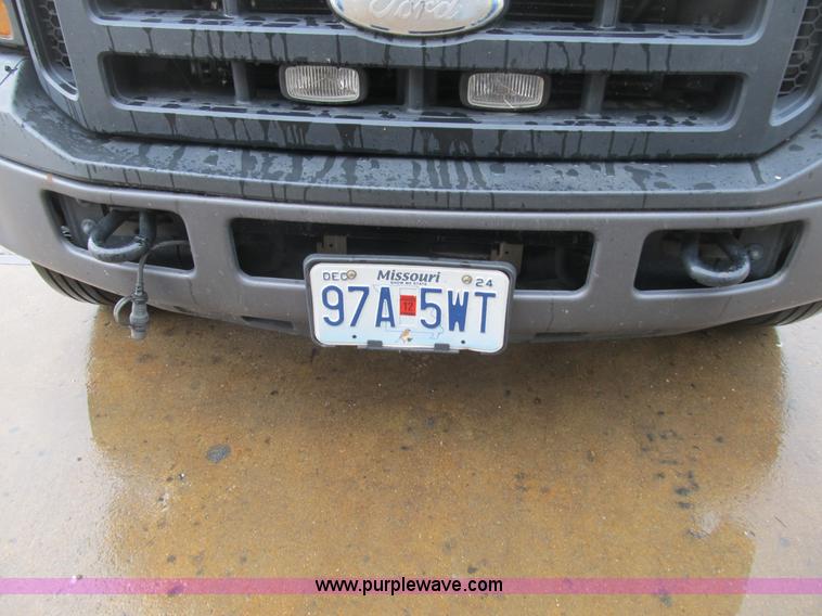 image for item B2911 2007 Ford F550 XL Super Duty service truck