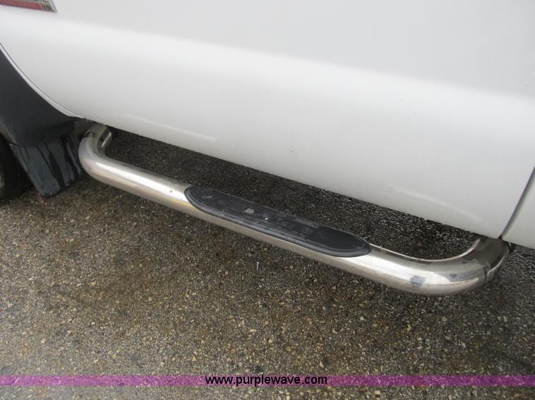 image for item B2911 2007 Ford F550 XL Super Duty service truck