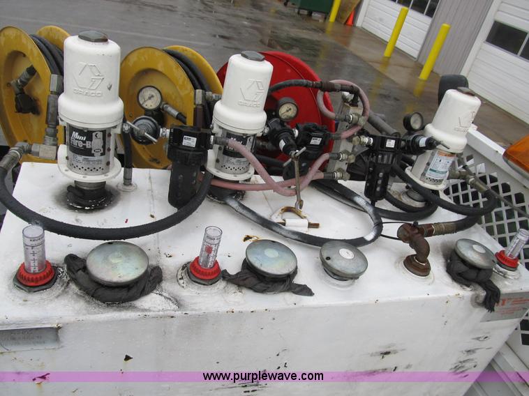 image for item B2911 2007 Ford F550 XL Super Duty service truck