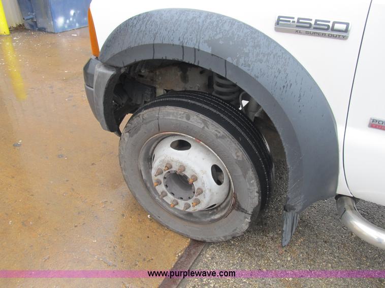 image for item B2911 2007 Ford F550 XL Super Duty service truck