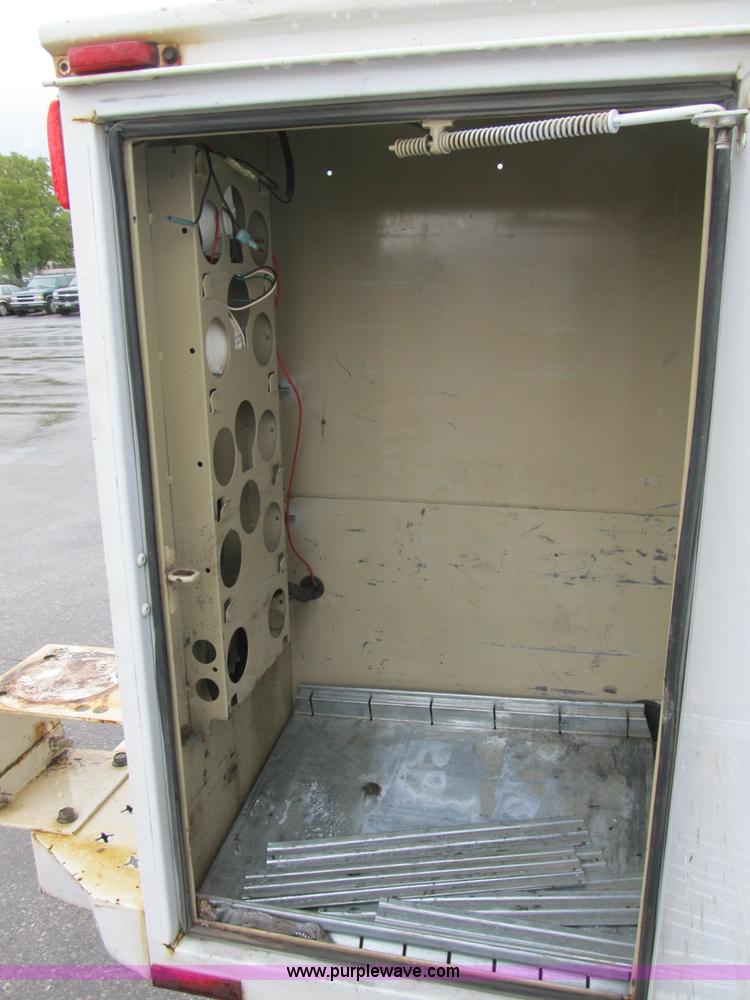 image for item B2911 2007 Ford F550 XL Super Duty service truck