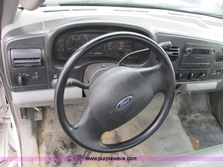 image for item B2911 2007 Ford F550 XL Super Duty service truck