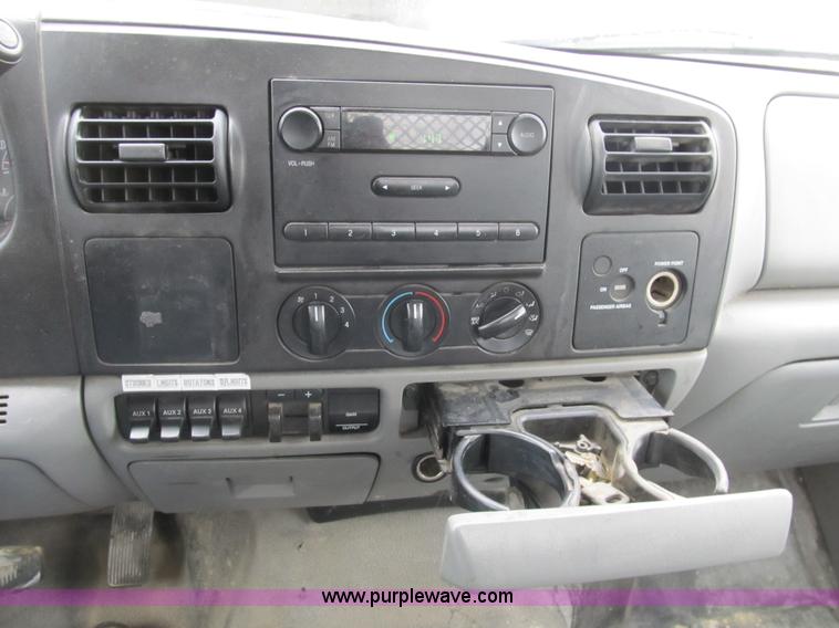 image for item B2911 2007 Ford F550 XL Super Duty service truck