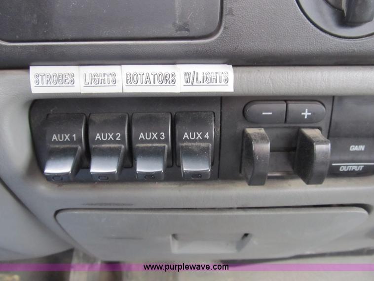 image for item B2911 2007 Ford F550 XL Super Duty service truck