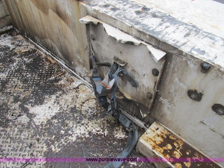 image for item B2912 2007 Ford F550 XL Super Duty service truck