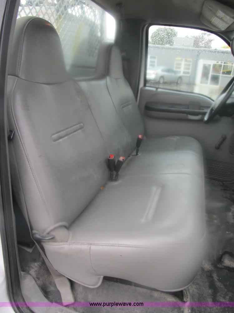 image for item B2912 2007 Ford F550 XL Super Duty service truck