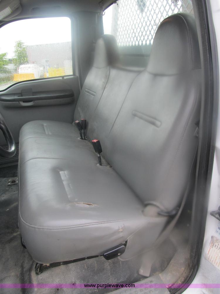 image for item B2912 2007 Ford F550 XL Super Duty service truck