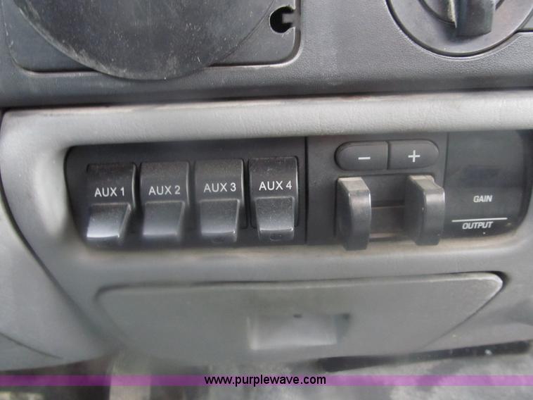 image for item B2912 2007 Ford F550 XL Super Duty service truck