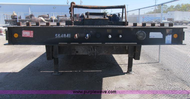 image for item B2913 2005 Ledwell Hydra-Tail 48' tilt bed trailer