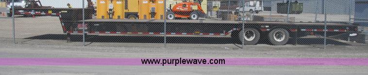 image for item B2913 2005 Ledwell Hydra-Tail 48' tilt bed trailer