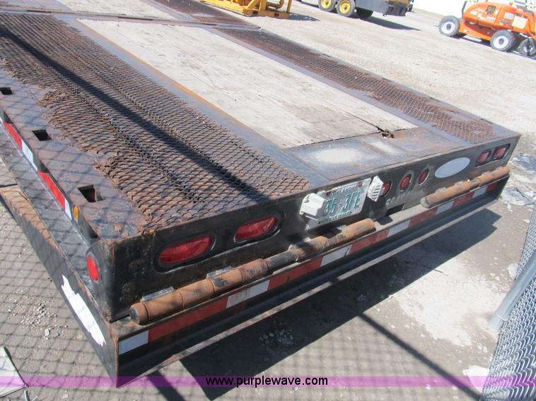 image for item B2913 2005 Ledwell Hydra-Tail 48' tilt bed trailer
