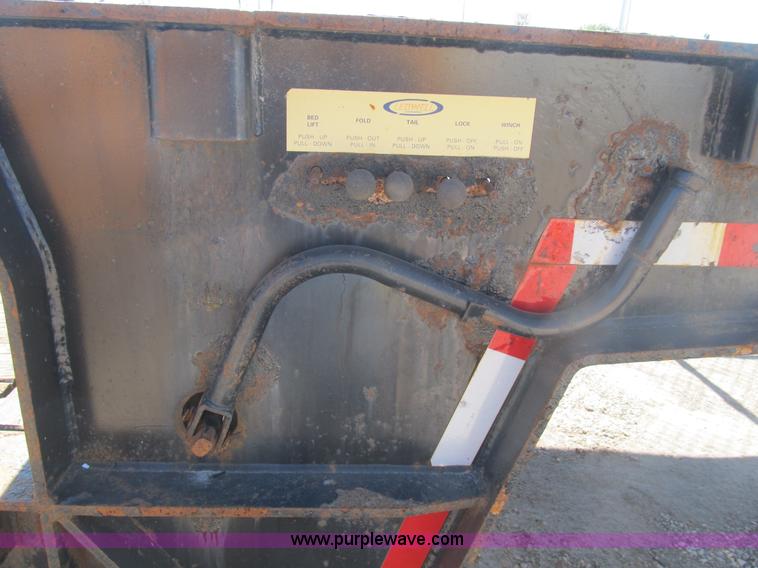 image for item B2913 2005 Ledwell Hydra-Tail 48' tilt bed trailer