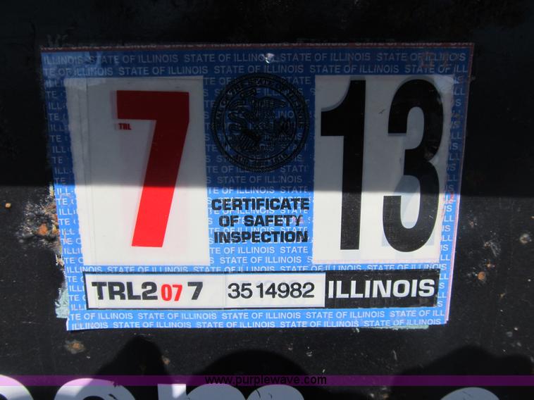 image for item B2913 2005 Ledwell Hydra-Tail 48' tilt bed trailer