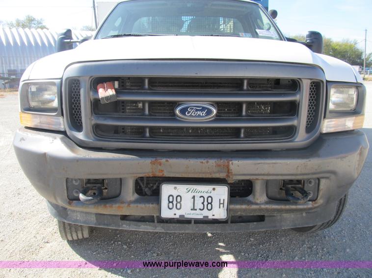 image for item B2916 2004 Ford F550 XL Super Duty service truck