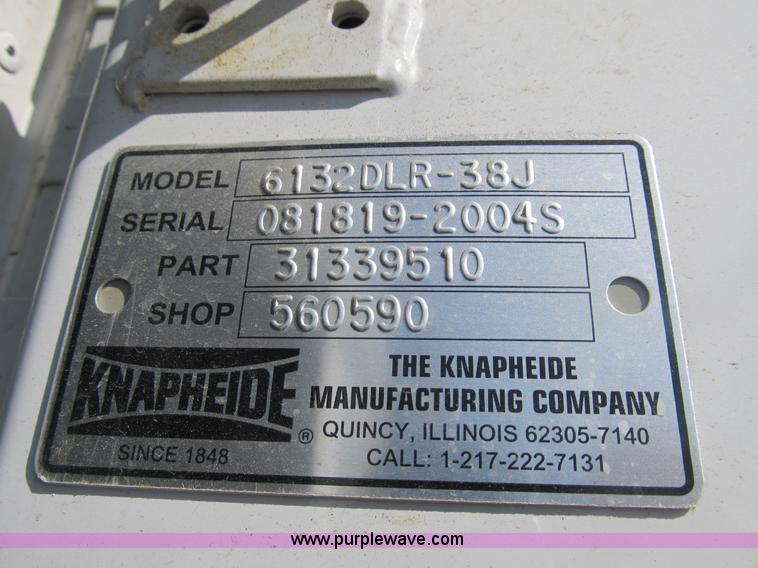 image for item B2916 2004 Ford F550 XL Super Duty service truck