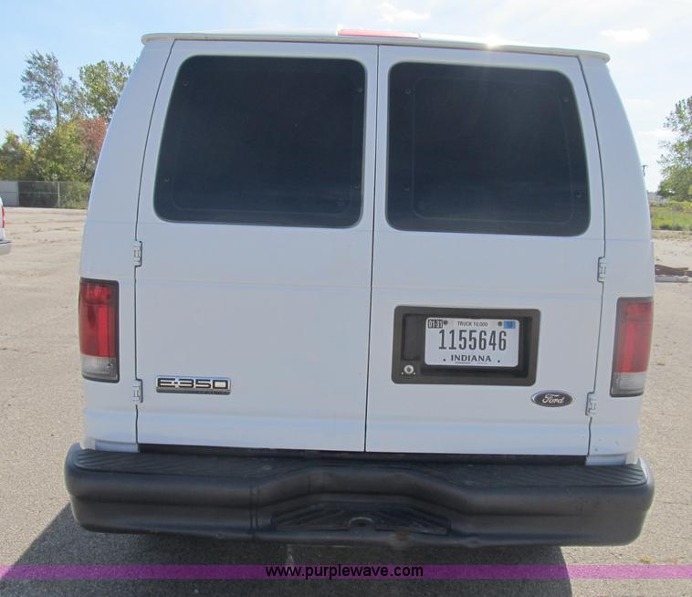image for item B2917 2007 Ford Econoline E350 service van