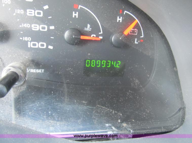 image for item B2917 2007 Ford Econoline E350 service van