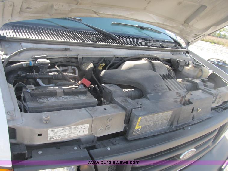 image for item B2917 2007 Ford Econoline E350 service van