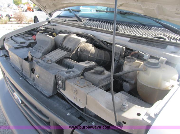 image for item B2917 2007 Ford Econoline E350 service van