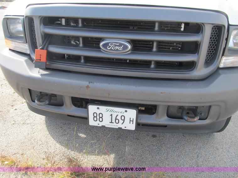 image for item B2918 2004 Ford F550 XL Super Duty service truck