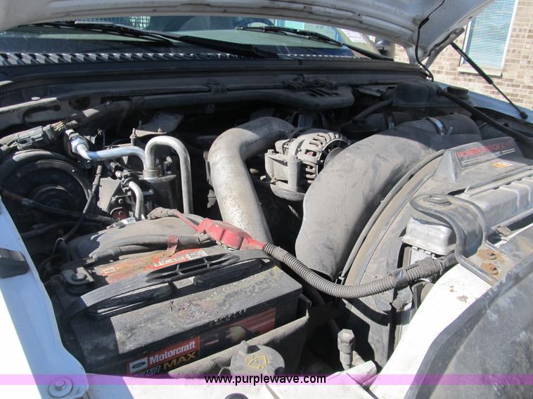 image for item B2921 2005 Ford F550 XL Super Duty service truck