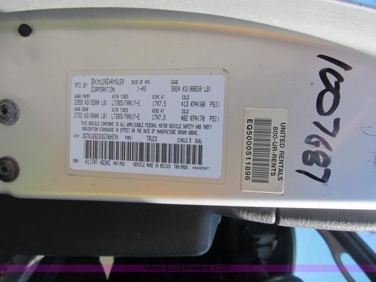 image for item B2925 2003 Dodge Ram 2500 pickup truck