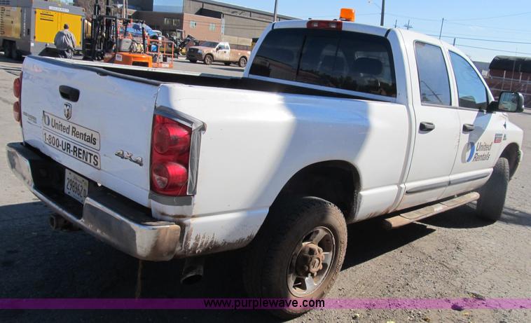 image for item B2926 2007 Dodge Ram 2500 HD Quad Cab pickup truck