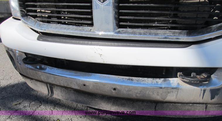 image for item B2926 2007 Dodge Ram 2500 HD Quad Cab pickup truck