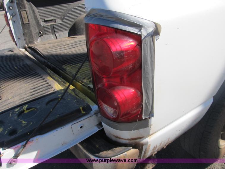 image for item B2926 2007 Dodge Ram 2500 HD Quad Cab pickup truck