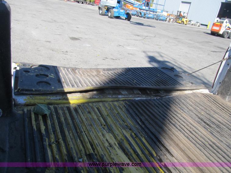 image for item B2926 2007 Dodge Ram 2500 HD Quad Cab pickup truck