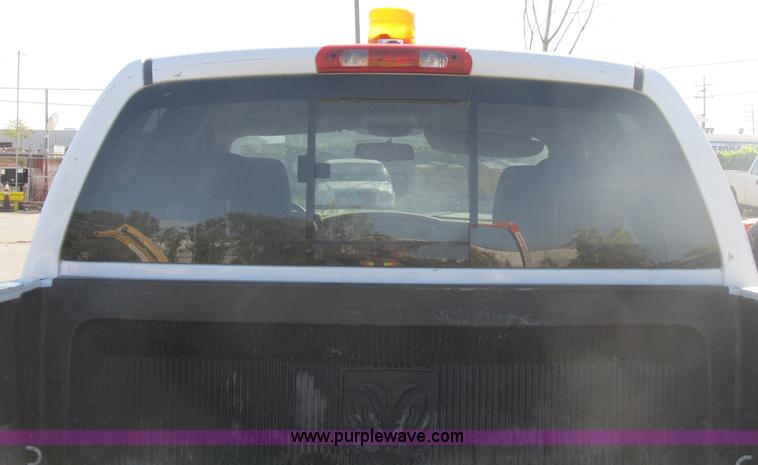 image for item B2926 2007 Dodge Ram 2500 HD Quad Cab pickup truck
