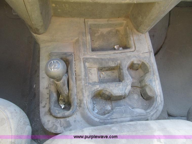 image for item B2926 2007 Dodge Ram 2500 HD Quad Cab pickup truck