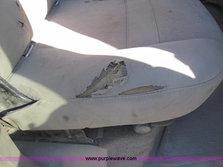 image for item B2926 2007 Dodge Ram 2500 HD Quad Cab pickup truck