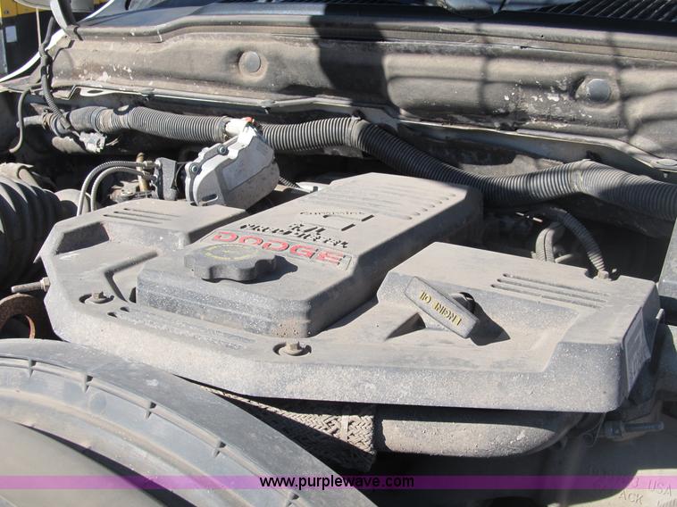 image for item B2926 2007 Dodge Ram 2500 HD Quad Cab pickup truck