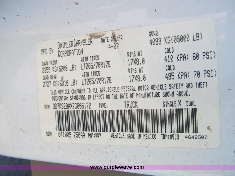 image for item B2926 2007 Dodge Ram 2500 HD Quad Cab pickup truck