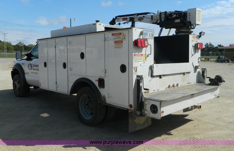 image for item B3927 2007 Ford F550 XL Super Duty service truck