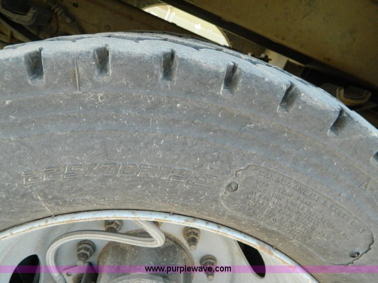 image for item B3927 2007 Ford F550 XL Super Duty service truck