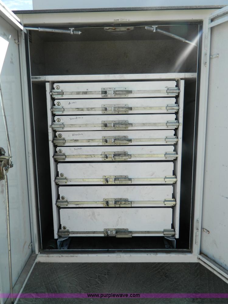 image for item B3927 2007 Ford F550 XL Super Duty service truck