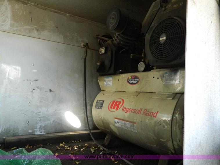 image for item B3927 2007 Ford F550 XL Super Duty service truck