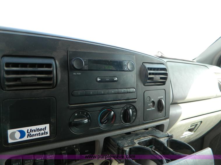 image for item B3927 2007 Ford F550 XL Super Duty service truck
